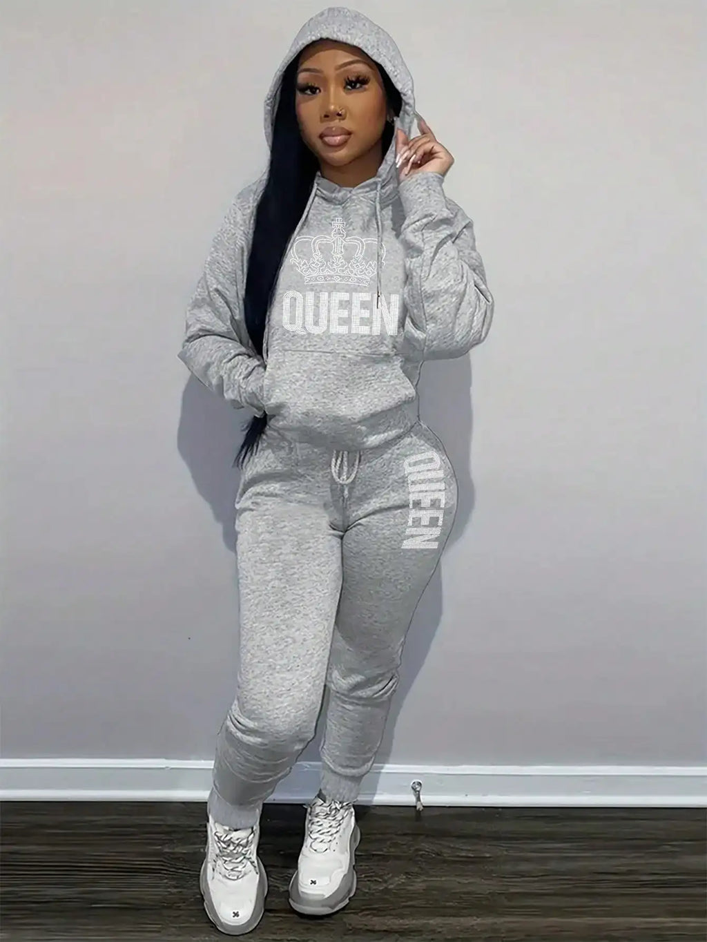 QUEEN Signature Lounge Set