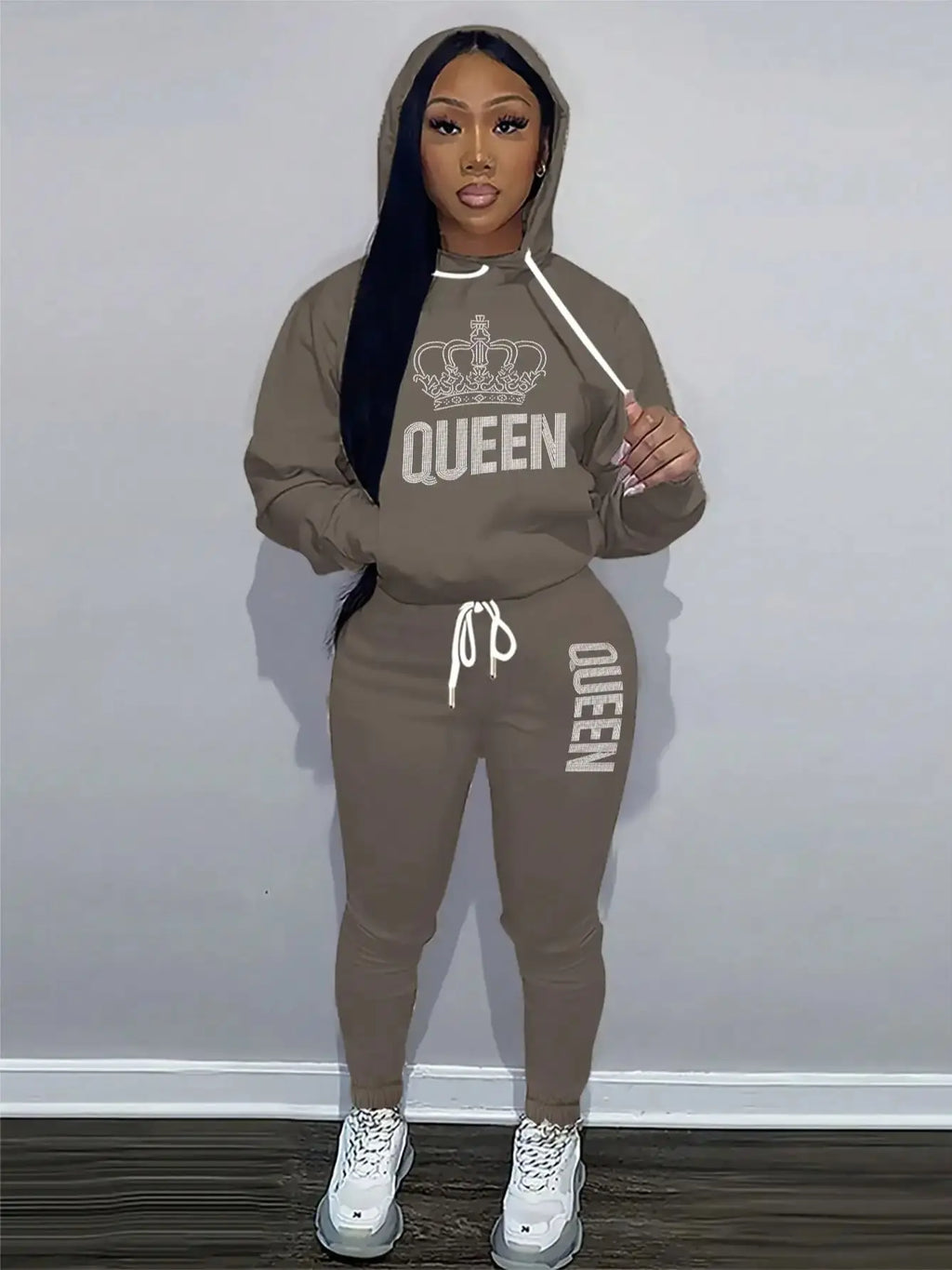 QUEEN Signature Lounge Set